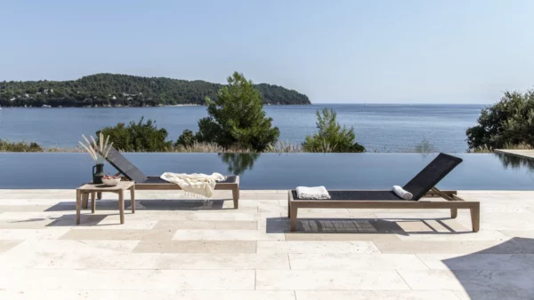 Villa Avorio dans les Sporades, maison avec terrasse et vue mer en Grèce