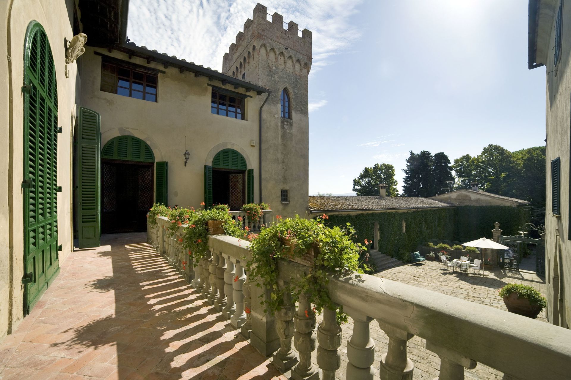  Villa  di Montelopio Toscane  Pise Italie Location 