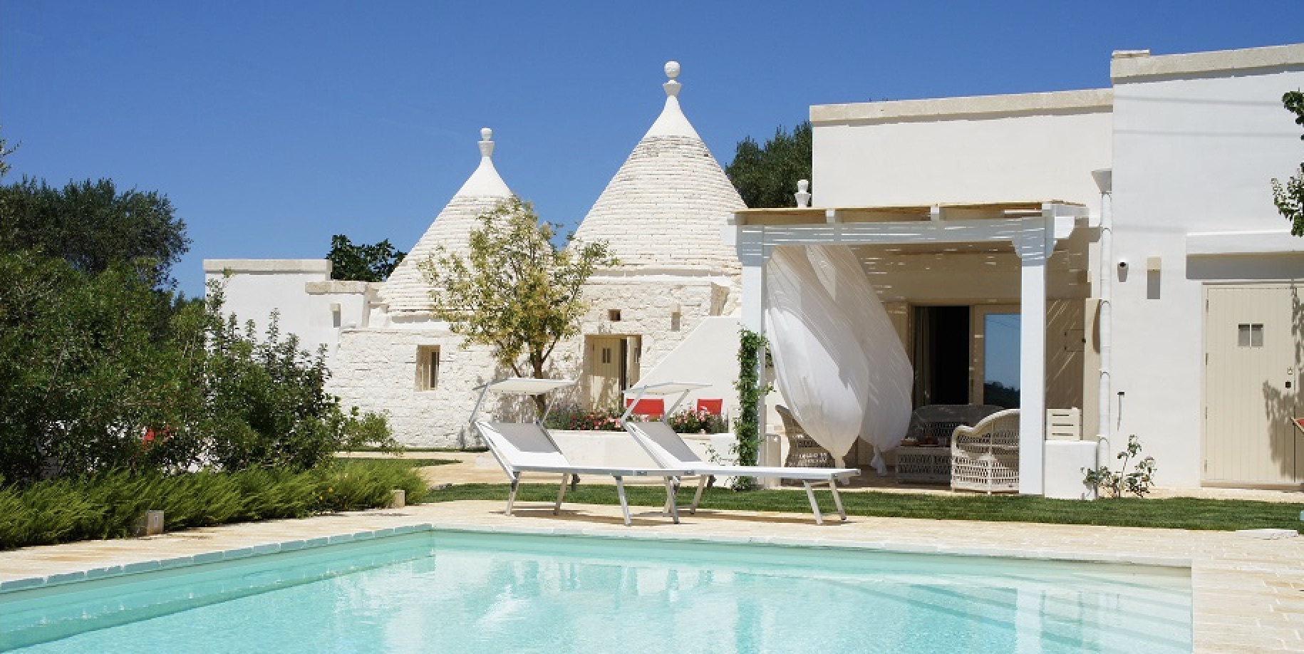 Experiences Trulli Le Ginestre Ono living