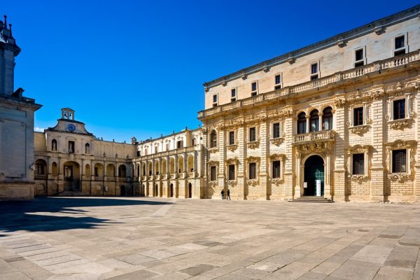 Lecce, "la Florence du Sud" Carnet de Voyages, Onoliving, Vacances