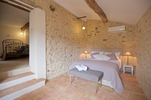 Location Maison de Vacances, Onoliving, France, Provence - Rustrel