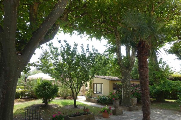 Location Maison de Vacances, Onoliving, Mas des raisins, France, Provence - Cabannes
