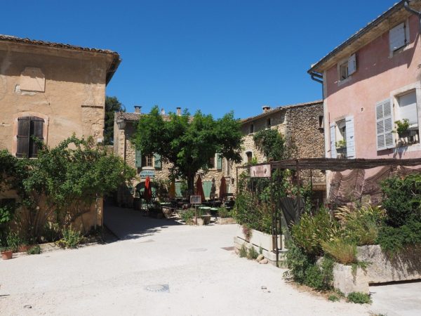 Carnet de Voyage-Location Maison de Vacances Provence-Onoliving