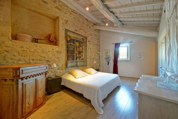 Location Maison de Vacances-Onoliving-Provence-Saint-Martin de Castillon-France