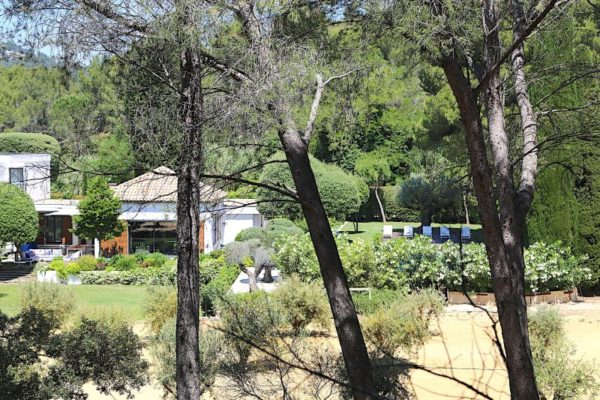 Location Maison de Vacances-Villa Emile-Onoliving-Provence-Maussane-France