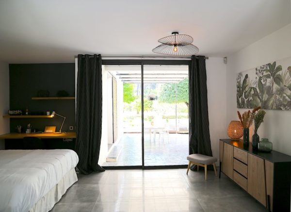 Location Maison de Vacances-Onoliving-Provence-Maussane-France