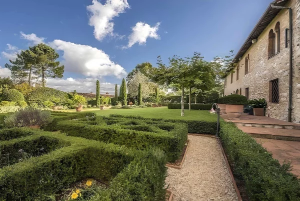 Vue sur les magnifiques jardin de Villa Bongi - Région de Lucca - Toscane