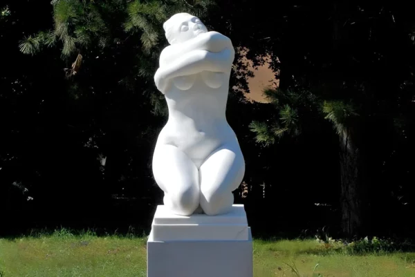 Statue d'ornement dans le jardin de Villa Bongi - Région de Lucca - Toscane