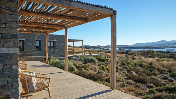 Espace extérieur avec vue mer depuis Avoca - Location d'une luxueuse villa de vacances - Paros