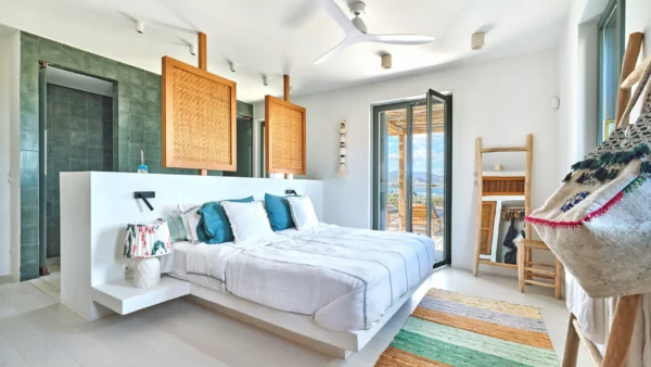 Espace nuit avec une des très belles chambres de Avoca - Location d'une luxueuse villa de vacances - Paros